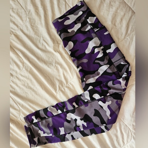 2/$40 NWT-POP FIT 2X - Picture 10 of 11